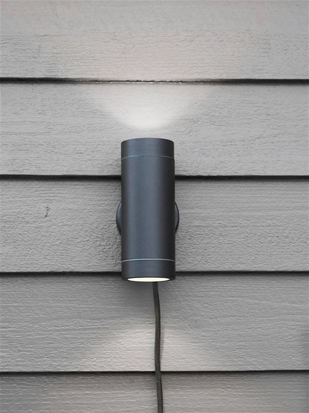 Dwukierunkowa lampa elewacyjna Garden tuba LED 3W 3000K czarna