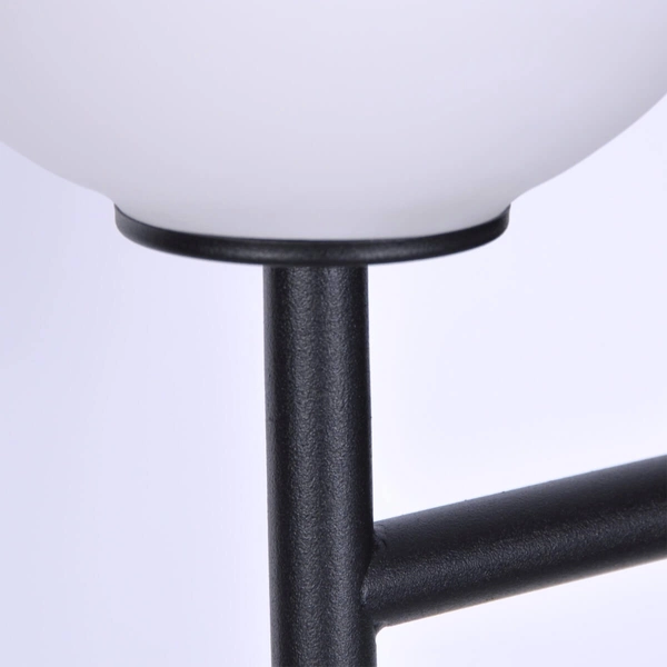 Kinkiet ścienny do przedpokoju Faro K-4884 Kaja kula szklana biała czarna