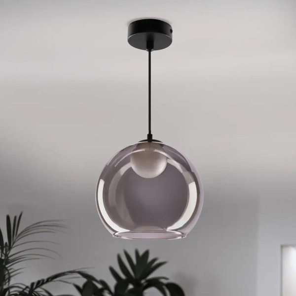 Lampa szklana wisząca nad wyspę Brin 31-38333 ball do sypialni przydymiona