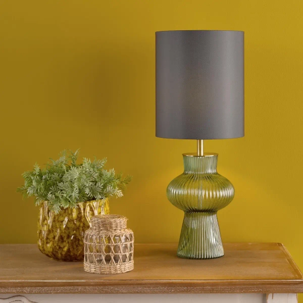 Nocna lampka szklana Suelita SUE4224 żebrowana zielona mosiądz