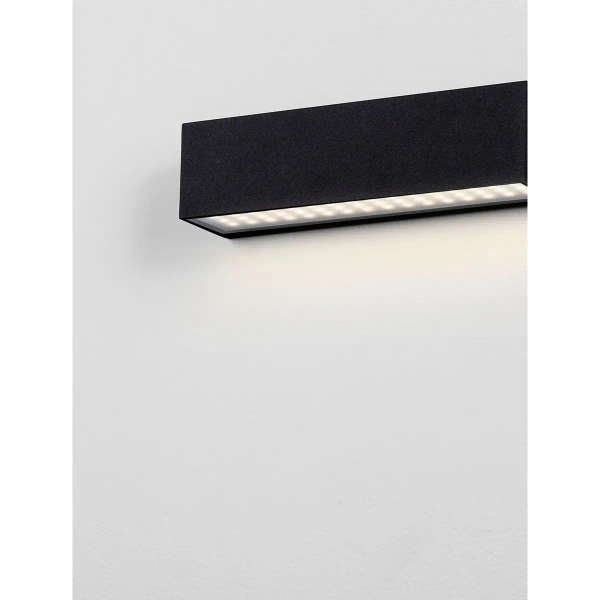 Prostokątny led ścienny RAVEZCO LE75199 LED 8W 3000K IP65 czarna