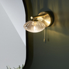 Lampa ścienna z włącznikiem L&-197182 Light& szklana IP44 mosiądz