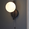 Ścienna lampa kula L&-194081 Light& z włącznikiem IP44 czarna
