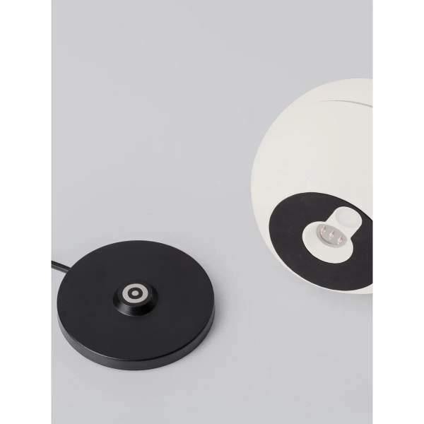 Lampa stolikowa na taras LUSERIA LE75266 LED 2W 2200-3000K IP54 biała