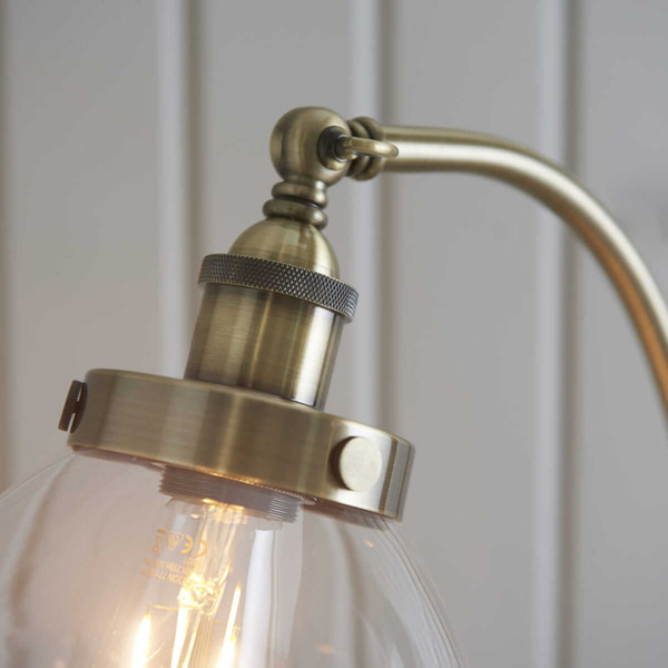 Salonowa lampa podłogowa Hansen 77860 Endon mosiądz przezroczysta