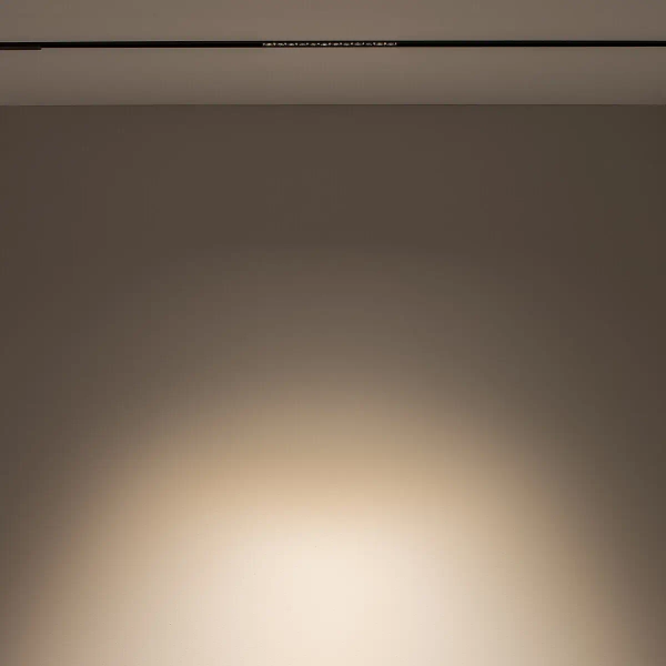 Lampa do szynoprzewodu magnetycznego 10144 LED 9W 3000K czarna