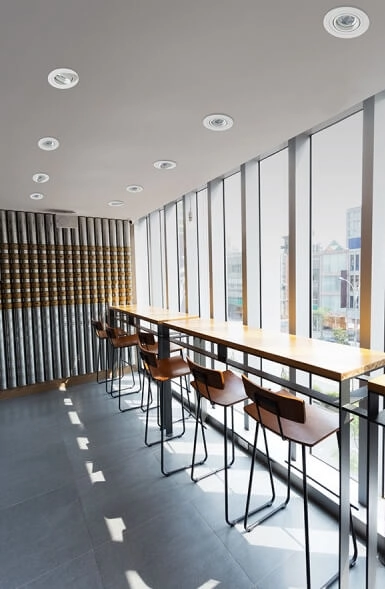 Sufitowa lampa podtynkowa Caro AZ2430 Azzardo biała do kuchni z regulacją