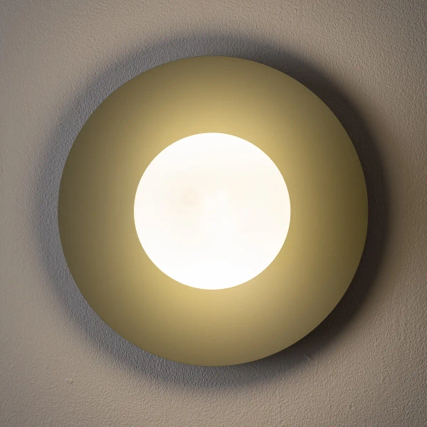 Salonowy kinkiet ścienny SATURN biały szałwiowy szklany kula 1xG9 okrągły ball 12438