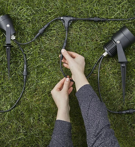 Reflektor czarny spot Garden do ogrodu LED 3W 3000K z regulacją