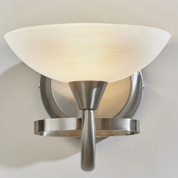 Lampa ścienna CAGNEY-1WBSC Endon retro szklana satynowy chrom biała