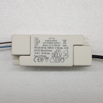 Wewnętrzny zasilacz do lamp ledowych 6600 4-6x3W 230V biały