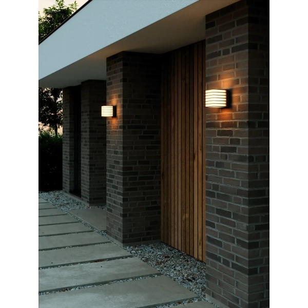 Elewacyjna lampa ścienna Fluctus 2318211003 IP44 czarny