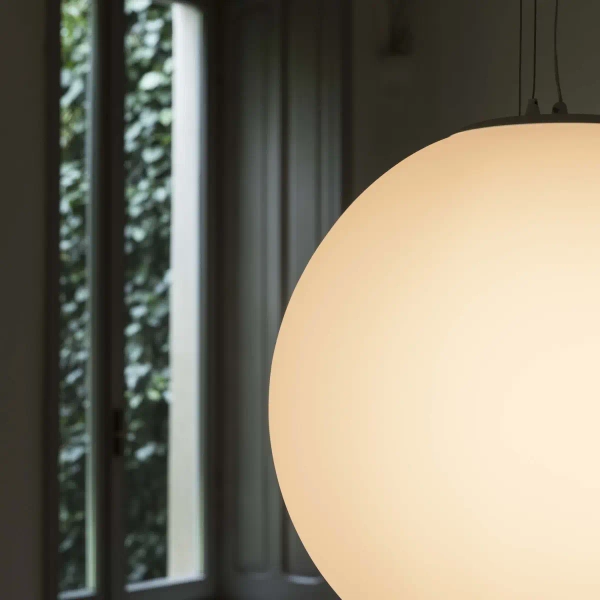 Lampa szklana wisząca Mapa biała 1xE27 42W okrągła nad wyspę kula ball 32122