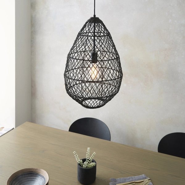Wisząca lampa boho L&-198472 Light& kosz rattanowy czarna