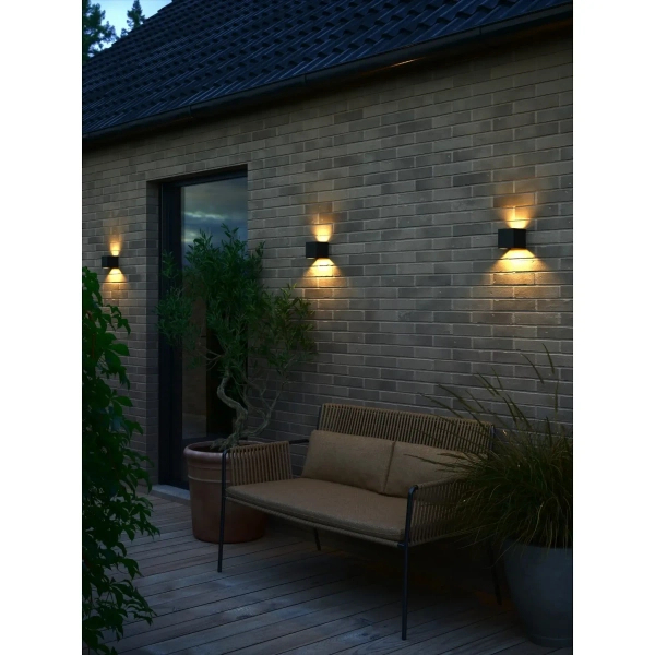 Zewnętrzny kinkiet kostka Milda 2418331003 LED 4,9W 3000K IP44 czarny