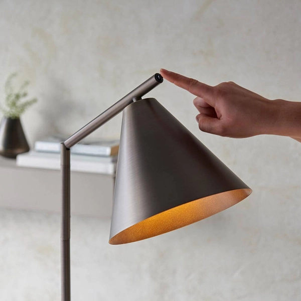 Podłogowa lampa z regulacją 102895 Endon stożek do salonu brąz antyczny