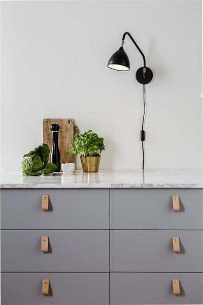 Kinkiet LAMPA ścienna VALENCIA 106081 Markslojd metalowa OPRAWA regulowana czarna