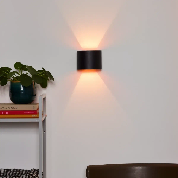 Półokrągły kinkiet ścienny XIO 09218/04/30 Lucide do salonu czarny