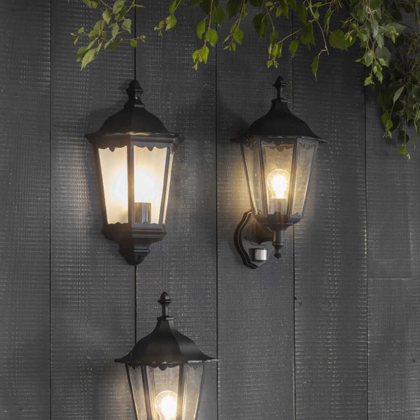 Zewnętrzna lampa ścienna Burford 76547 Endon latarnia IP44 czarna przezroczysta