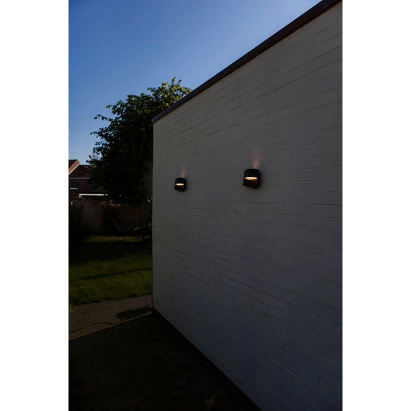 Ścienna lampa na taras LOTUS 5193201012 LED 8,5W 3000K góra-dół IP54 czarna