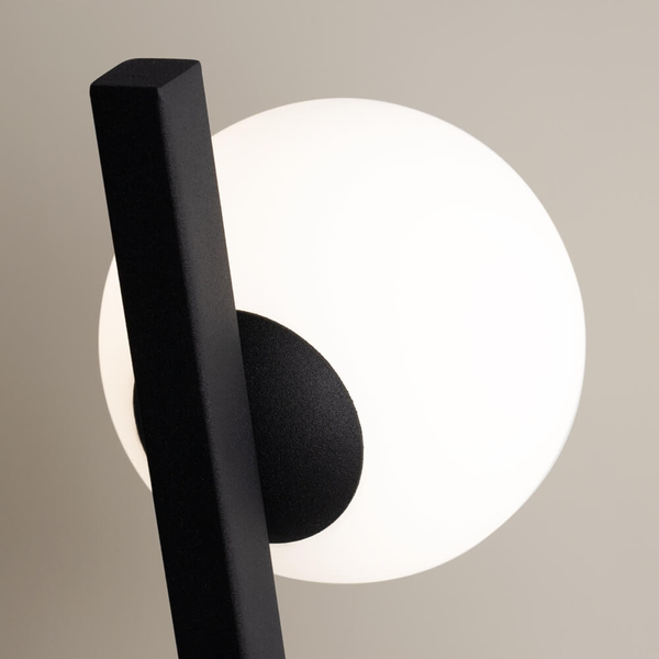 Lampa naścienna do salonu Kazimir MOD175WL-01B Maytoni bańka czarna biała