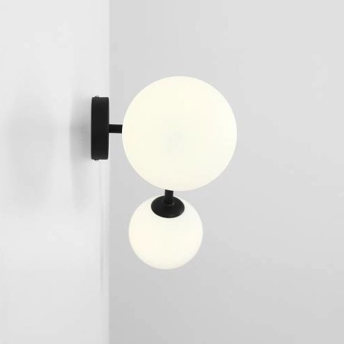 Modernistyczna lampa ścienna PURE 1064D1 Aldex szklane kule