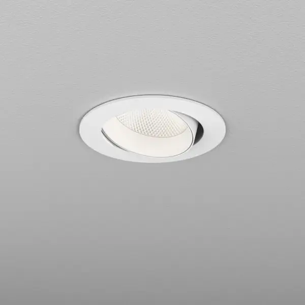 Minimalistyczne oczko sufitowe białe PUTT LED 8,5W 3000K z regulacją 38042-M930-WW-00-13