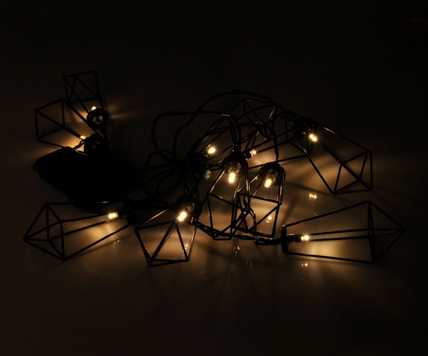 Industrialny łańcuch druciany do dekoracji 10 LED 2,1m ciepła