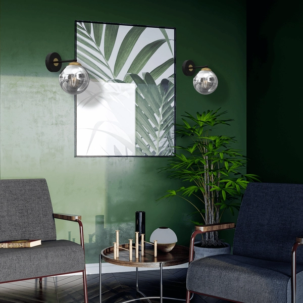 Lampa ścienna Reflex MLP8412 kula przydymiona złota