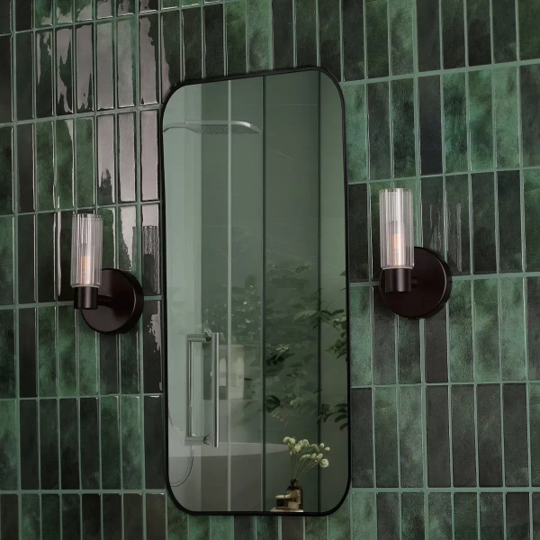 Łazienkowa lampa ścienna Bolton BOL0722 z włącznikiem IP44 czarny