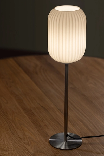 Szklana lampa na stół Cava 108561 Markslojd szklany klosz biały nikiel