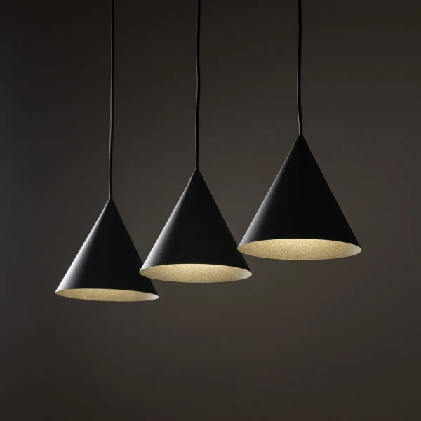 Potrójna lampa wisząca CONO 10068 trójkątna czarny