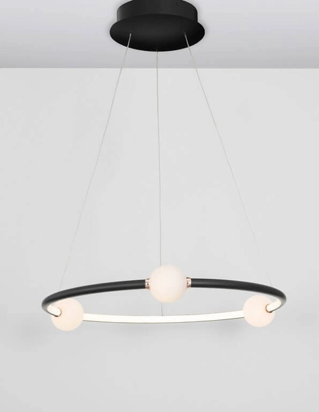 3-punktowa lampa wisząca Fria do jadalni LED 36W 3000K czarna biała