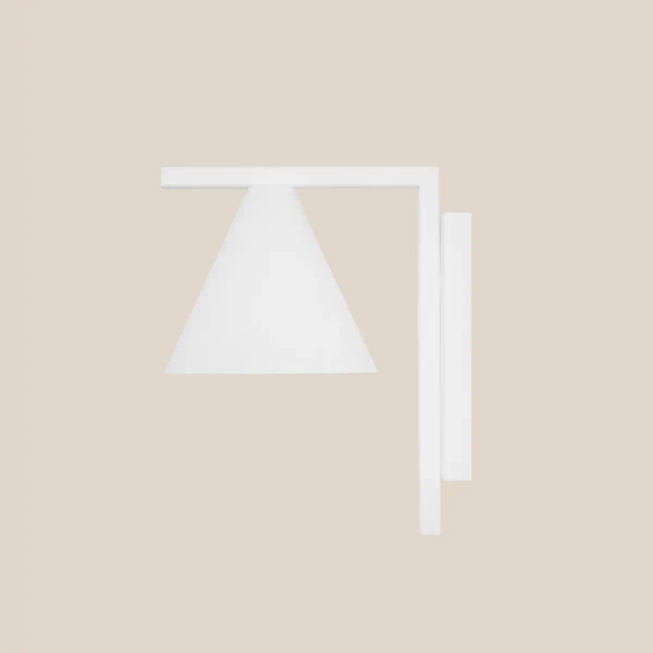 Ścienny kinkiet do salonu FORM 1108C stożek metalowy biały