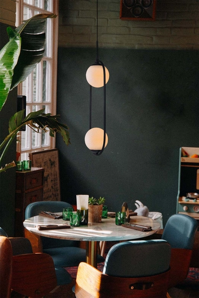 Wisząca lampa kulista Parva K-5101 Kaja szklana biała czarna