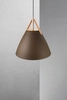 Zwisowa lampa do salonu Strap 84353009 Nordlux skandynawska brązowa