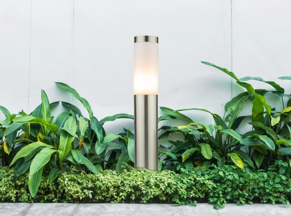 Stojąca lampa ogrodowa Boston 3158 Globo tuba IP44 stalowa srebrna