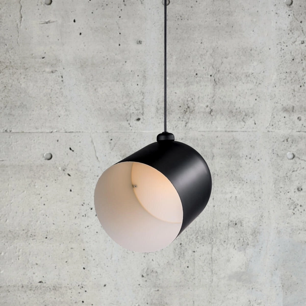 Zwieszająca lampa Angle 2020673003 DFTP zwis minimalistyczna czarna