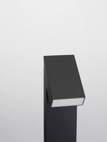 Stojąca lampa ogrodowa MONCLOVA LE71474 metalowa LED 6W czarna