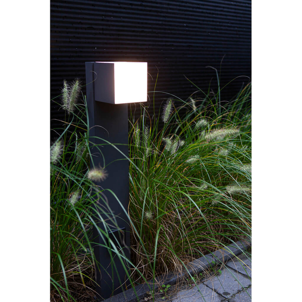 Stojący słupek z gniazdkiem CUBA 7193805118 Lutec IP54 LED 12,2W 3000Kszary