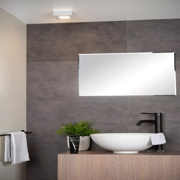 Kwadratowa lampa przysufitowa BRICE-LED 28117/11/31 LED 8W 3000K IP44 biały