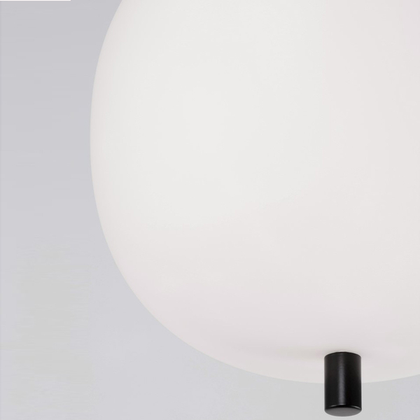 Kulista lampa wisząca Marc LE42721 czarna ze szkła nad wyspę do kuchni