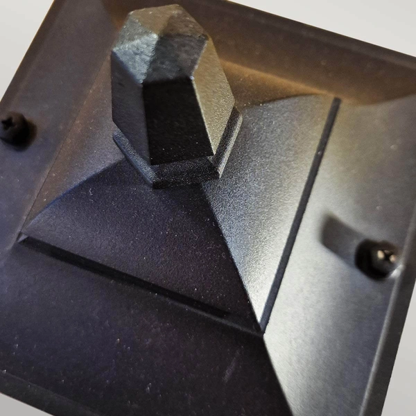 Latarnia naścienna do ogrodu Chapel CPM1-BLACK Elstead klasyczna czarna