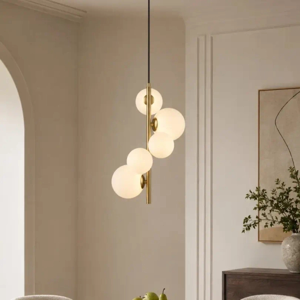 Lampa wisząca kulista MOLECULA NOW-10883P3 biała złota 5xG9 nad stół