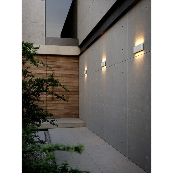 Ścienna lampa zewnętrzna KINVER 2118181001 LED 10W 3000K IP54 biały