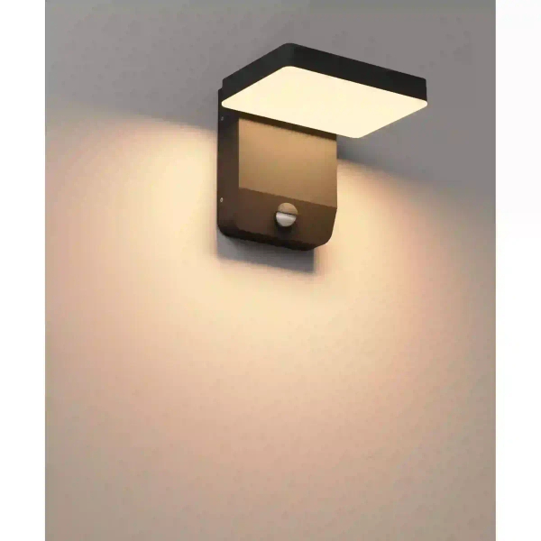 Elewacyjna lampa z czujnikiem ruchu LADIS czarna W0471 LED 20W 3000K IP65 nad garaż