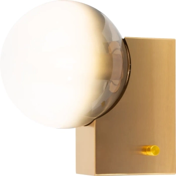 Szklany kinkiet do sypialni Nua WL31832/1L kula z włącznikiem złoty