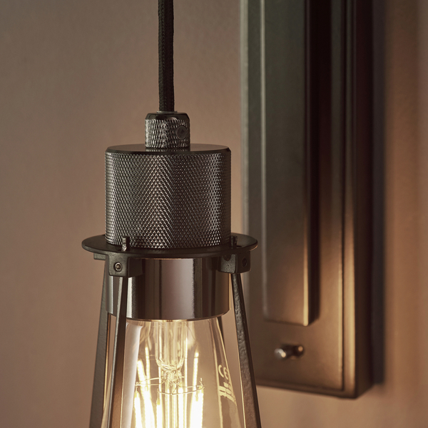 Loftowa lampa ścienna L&-180950 Light& do sypialni czarna chrom