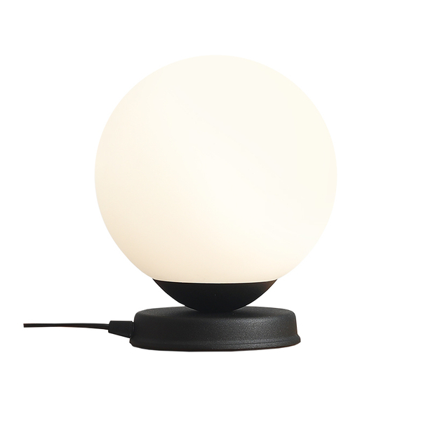 Okrągła lampa sypialniana Ball 1076B1_M Aldex na stolik czarna kula