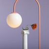 Biurkowa lampka Una 1116B11 Aldex szklana metalowa kula koralowy